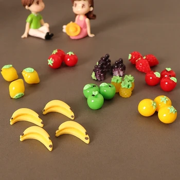 9Pcs מיניאטורי פירות דגם בננה אננס ענבים, לימון, תות, מודל עיצוב מטבח צעצוע 1:12 1:6 בבית בובות אביזרים